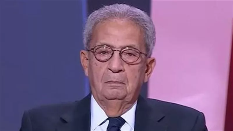  عمرو موسى    