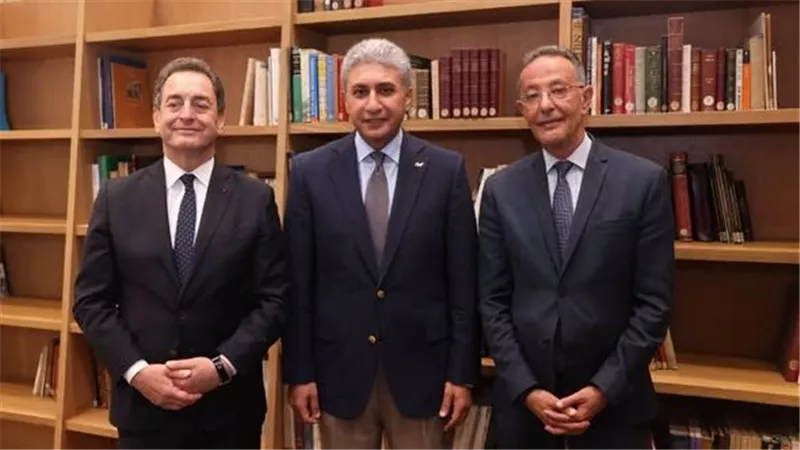 افتتاح مكتبة المتحف المصري الكبير