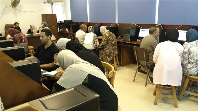 جامعة دمنهور تستقبل طلاب الثانوية العامة  أول أيام التنسيق