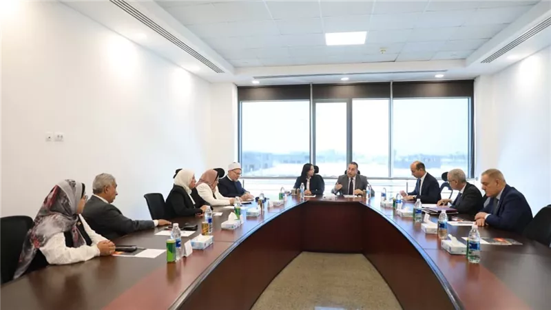 انعقاد الجلسة الإجرائية لمجلس أمناء جامعة دمنهور الأهلية