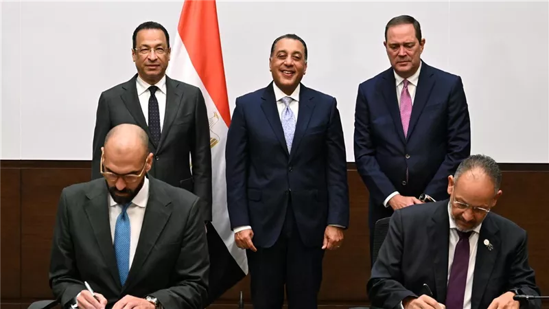 توقيع خطاب نوايا بين وزارة الاتصالات وسيسكو العالمية للتعاون في تنفيذ المبادرات
