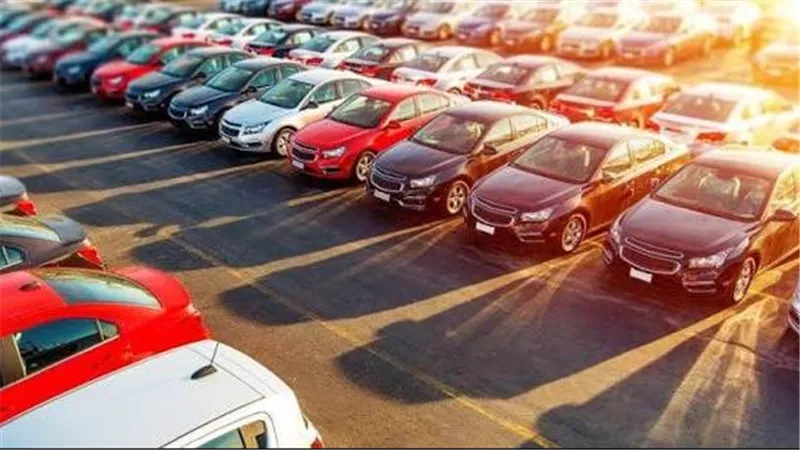 سوق السيارات في مصر يترفع 29.7% وينخفض بالصين 24%.. 