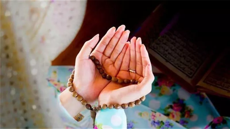 أذكار النوم كاملة.. أدعية وأذكار مستحبة قبل النوم لتحصين النفس وراحة القلب