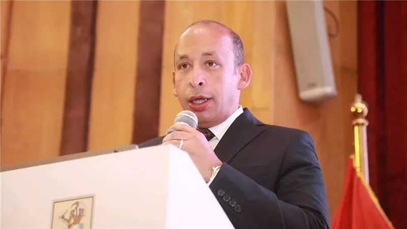 حسام صلاح عميد طب قصر العيني 