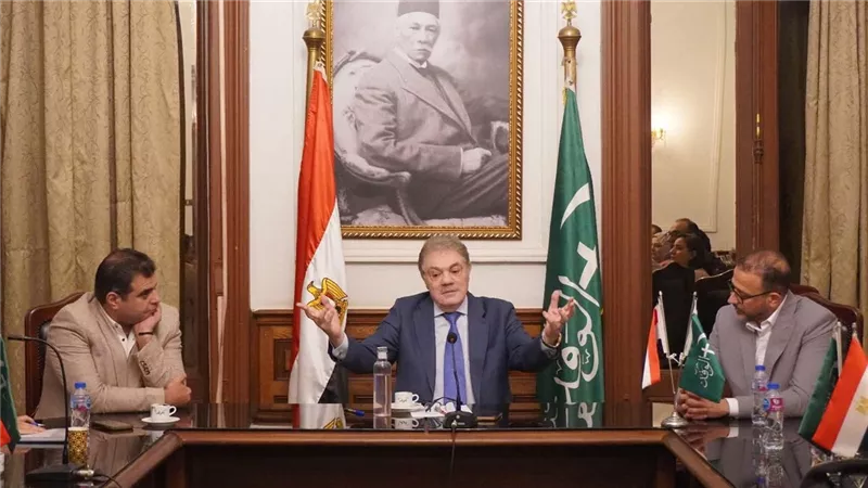 «البدوي»: 25 يناير ثورة شعبية حقيقية تم السطو عليها واختطافها يوم 28 يناير ليلًا