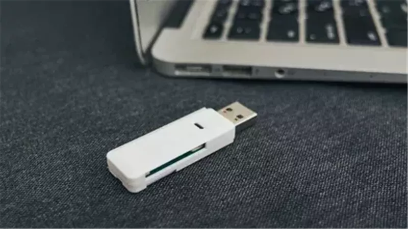 فلاشات USB 