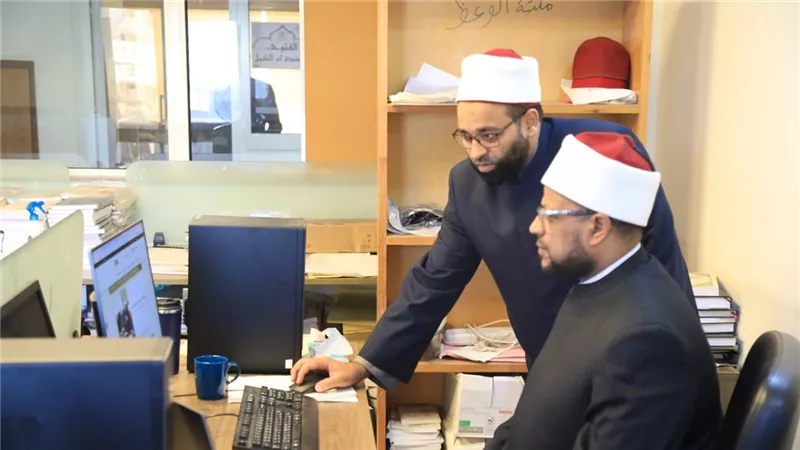 أمين البحوث الإسلامية يتابع المرحلة الأخيرة من اختبارات ابتعاث رمضان 