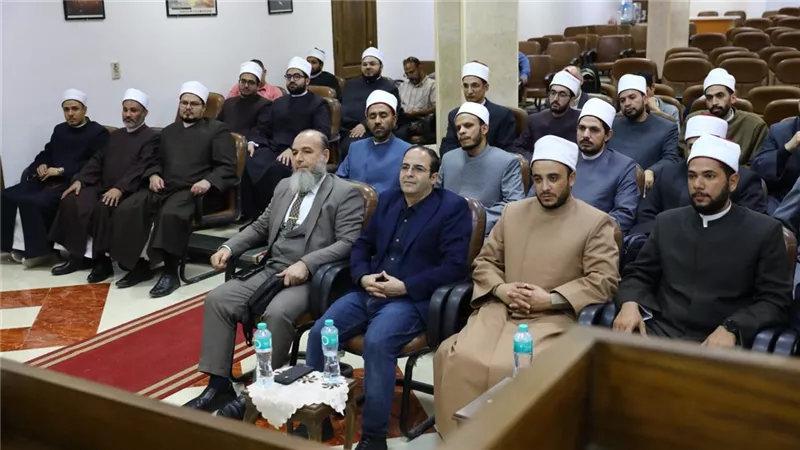 مركز التدريب بدار الإفتاء ينظِّم يومًا تطبيقيًّا بالمعهد القومي للبحوث الفلكية