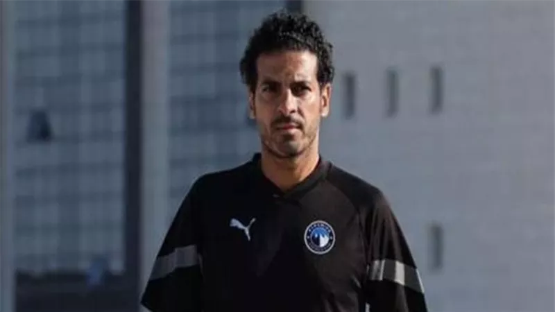 مفاجأة جديدة.. هاني السعيد يكشف حقيقة إنضمام لاعب بيراميدز للنادي الأهلي