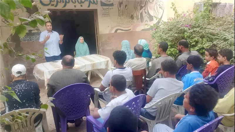 تدريب الأعضاء الجدد بنادي القيادات الشبابية بمركز شباب الرحمانية بنجع حمادي