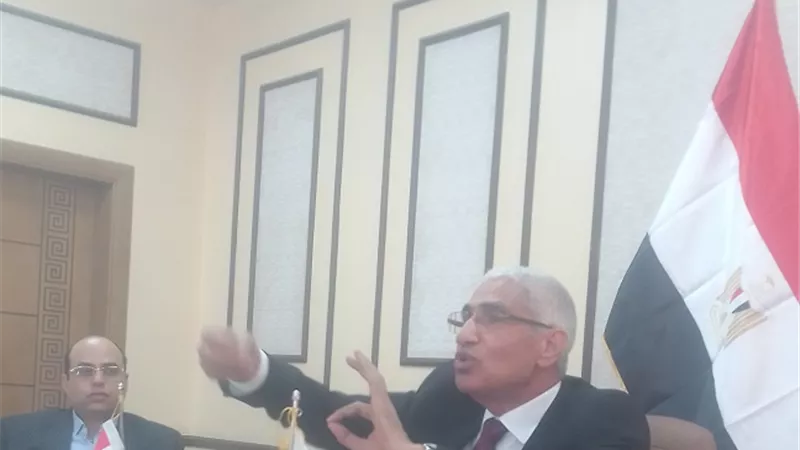 عباس منصور ثانى رئيس لجامعة جنوب الوادى الأهلية