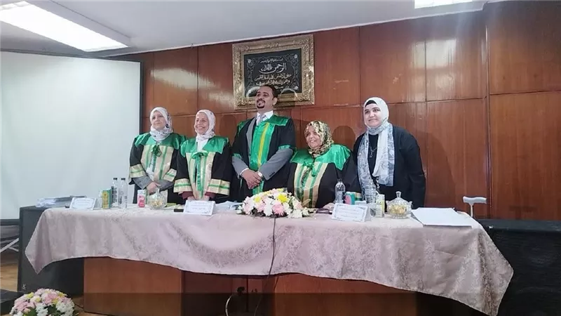 دراسة لتطوير أداء معلمي اللغة الإنجليزية باستخدام التعلم التشاركي والحوسبة السحابية بجامعة عين شمس