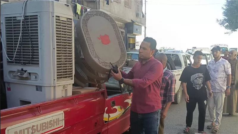 حملة مكبرة بنجع حمادي لرفع الإشغالات وتحرير 23 إنذارًا للمحال المخالفة