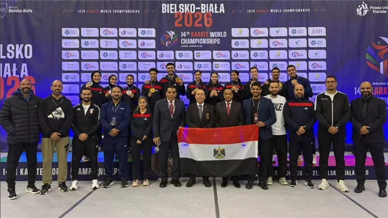 وزير الرياضة يهنئ منتخب الكاراتيه للناشئين والشباب بعد وصافة بطولة العالم 