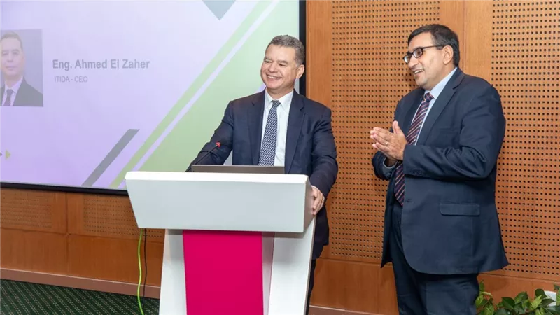 200 خريج يحققون 25 ألف دولار من العمل الحر