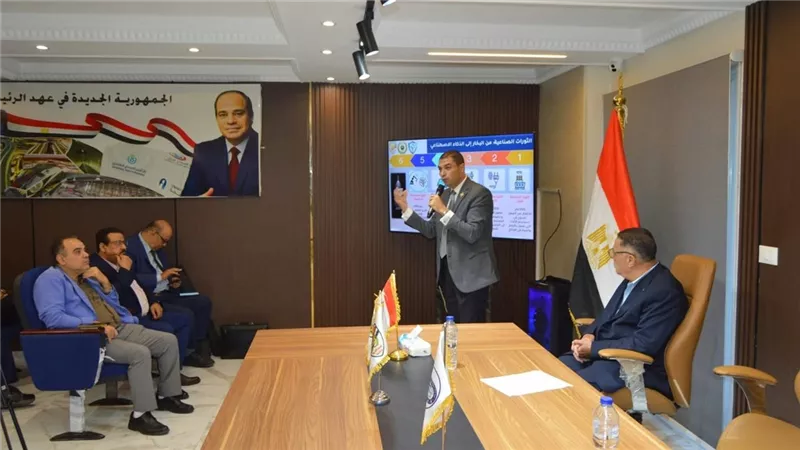   خبير: وعي المواطن خط الدفاع الأول ضد الشائعات.. والرقابة على الذكاء الاصطناعي ضرورة 