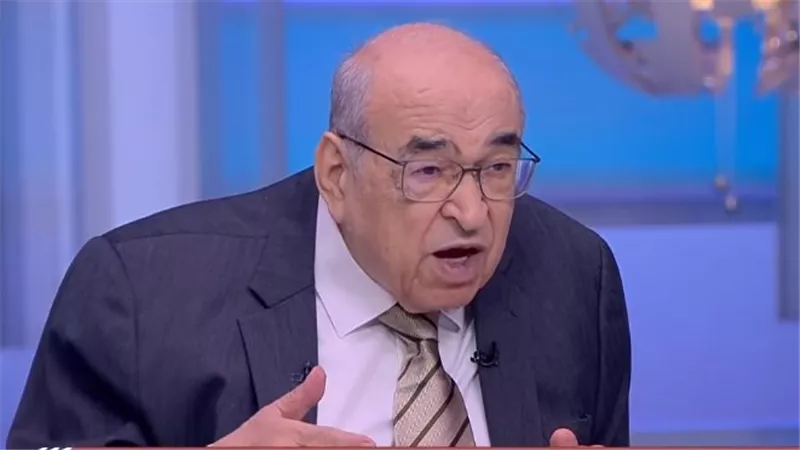  الدكتور مصطفى الفقي، المفكر السياسي    