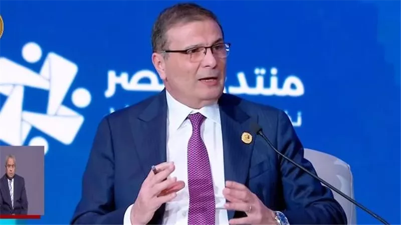  علاء فاروق، وزير الزراعة واستصلاح الأراضي    