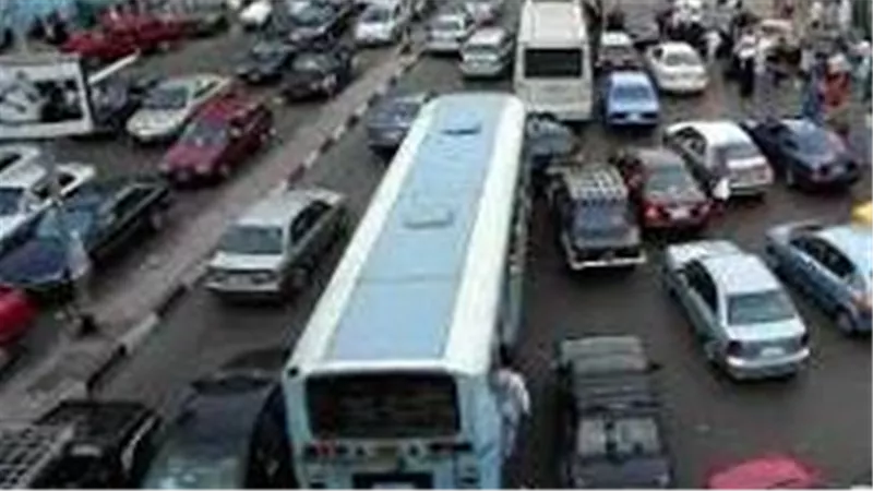 قبل ما تنزل من البيت.. اعرف خريطة الطرق المزدحمة في القاهرة والجيزة 