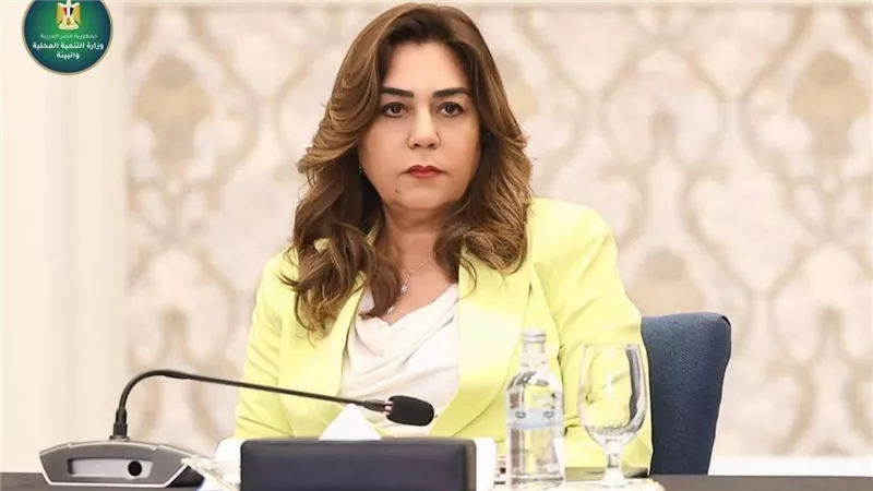 الدكتورة منال عوض  