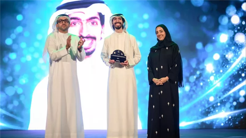 فاهم بن سلطان القاسمي يفتتح 