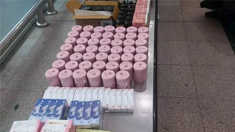 جمارك مطار القاهرة تضبط 3 محاولات تهريب كمية من الأدوية ومستحضرات التجميل