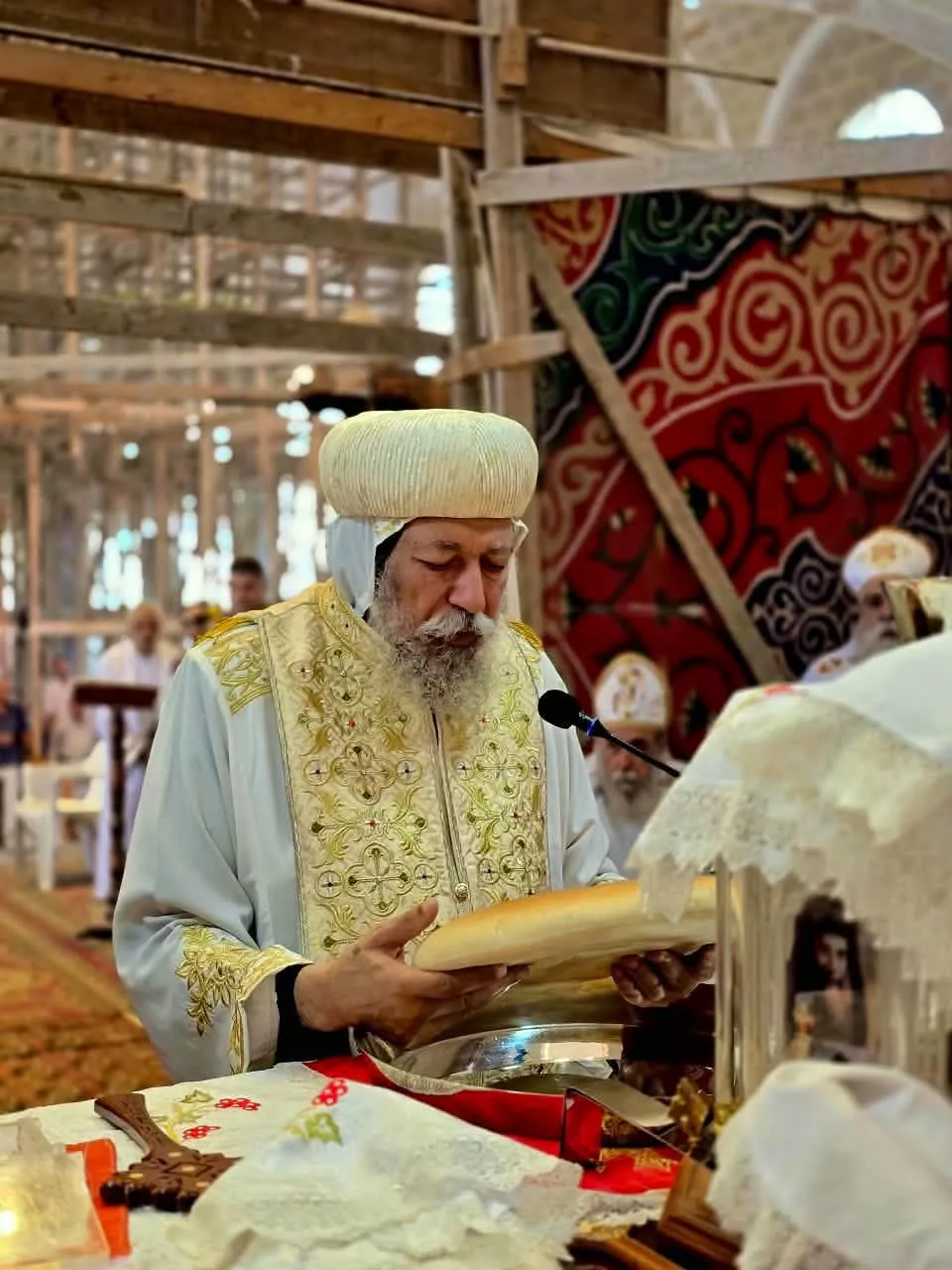 الأنبا إيلاريون أسقف البحيرة وتوابعها