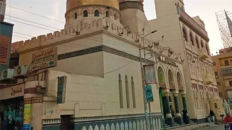 مسجد السيدة نعيمة شرابي بالفيوم.. تاريخ عريق في خدمة المجتمع