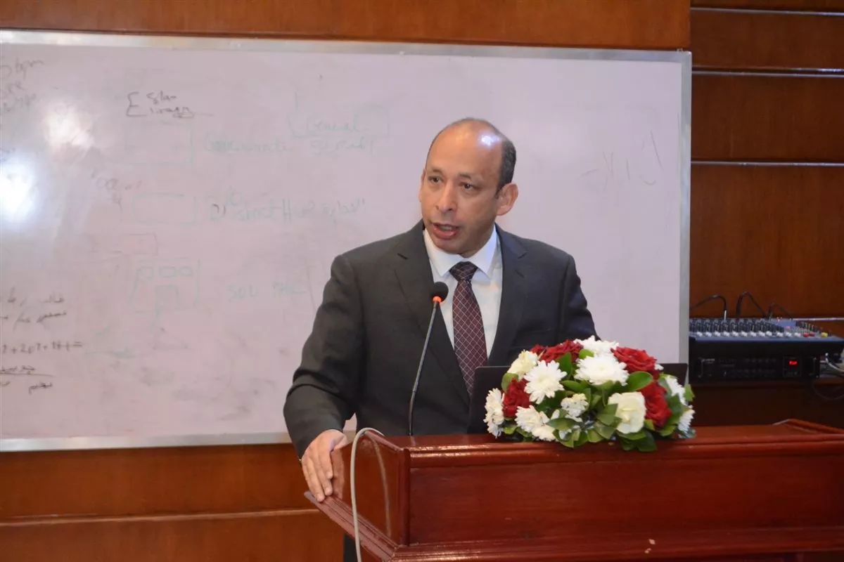 حسام صلاح عميد طب قصر العيني&nbsp;