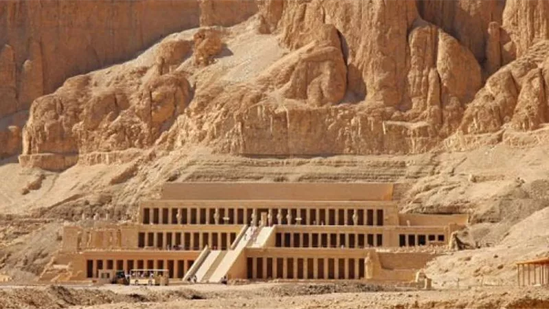 ندوة بمكتبة دمنهور تتحدث عن اكتشاف 