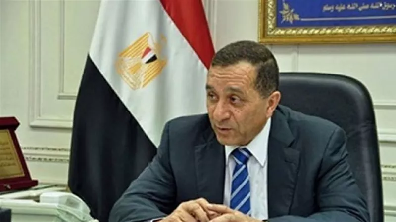 إخلاء المبانى الإدارية لجامعة دمنهور